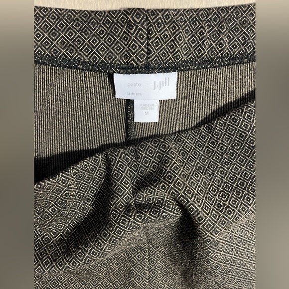 J Jill Ponte Slim Leg Geo print Ponte Pants size M - Picture 5 of 5